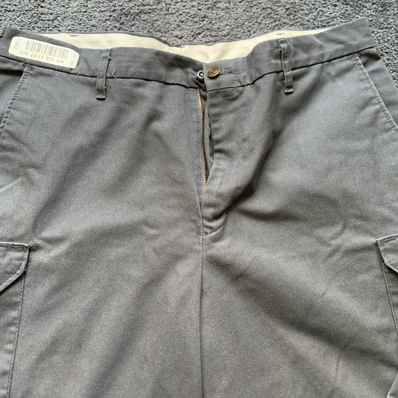 EUC Men’s Dark Gray Uniform Work Pants - Picture 2 of 3